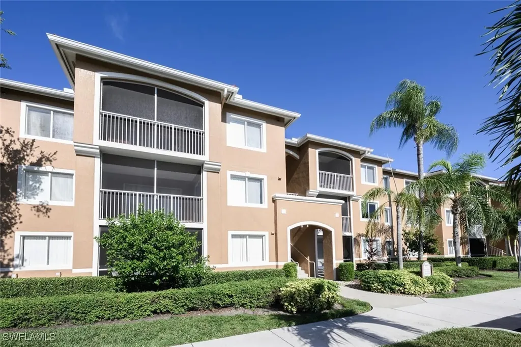 1865 Florida Club Drive Naples FL 34112