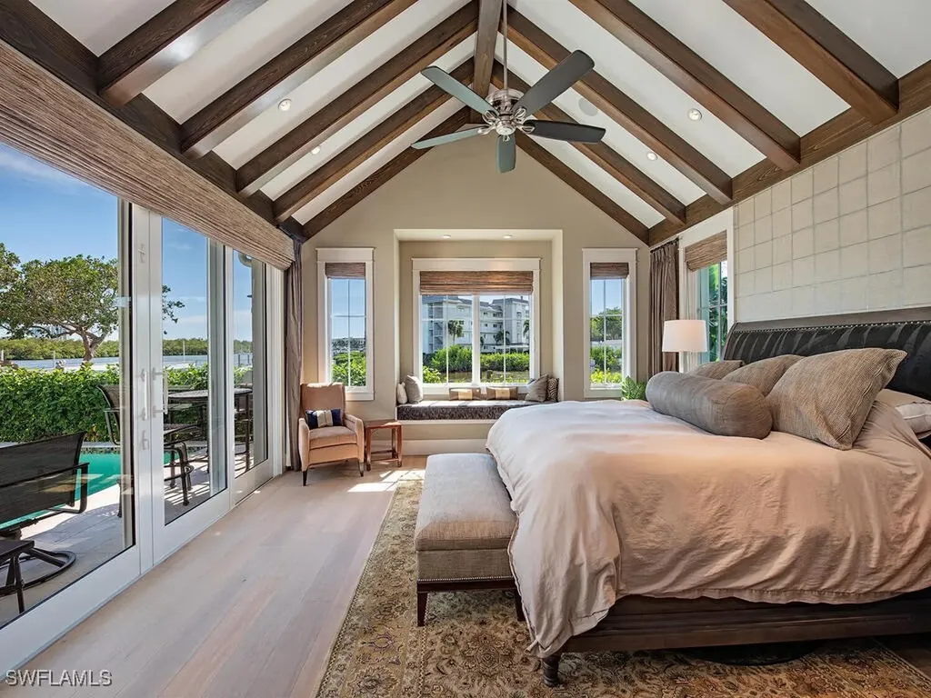 1482 2nd Avenue S Naples FL 34102