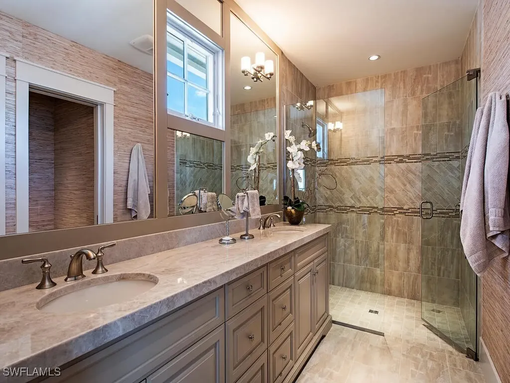 1482 2nd Avenue S Naples FL 34102