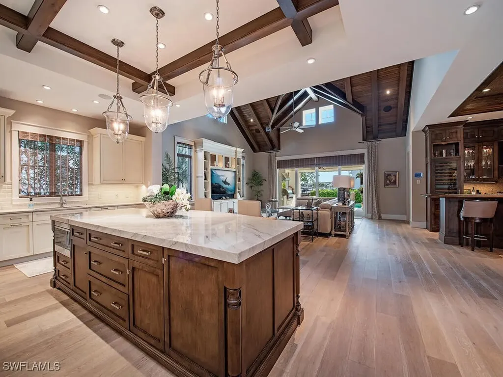 1482 2nd Avenue S Naples FL 34102