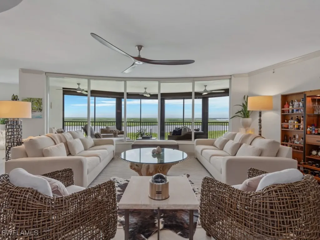 1050 Borghese Lane Naples FL 34114