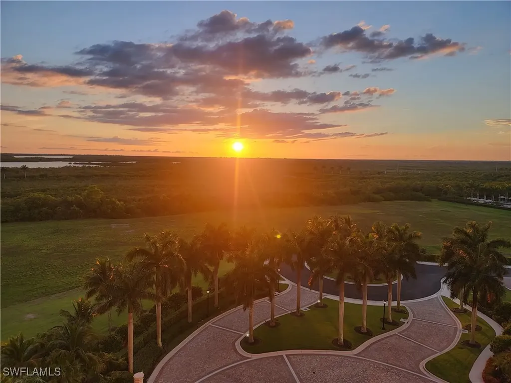 1050 Borghese Lane Naples FL 34114