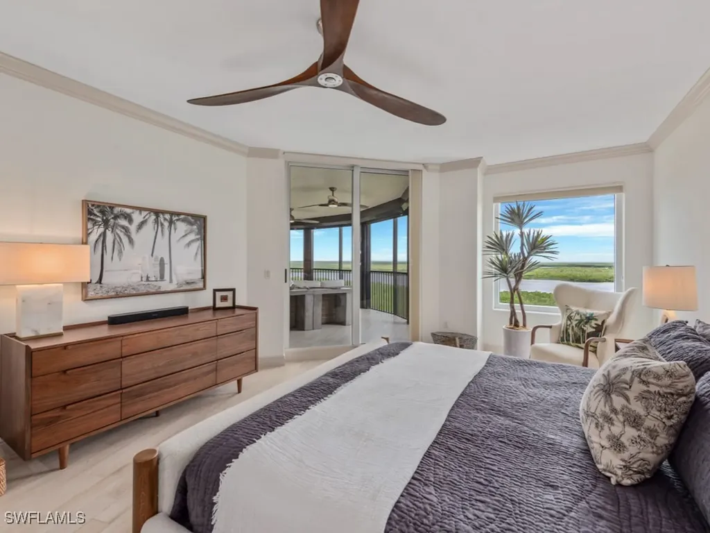 1050 Borghese Lane Naples FL 34114
