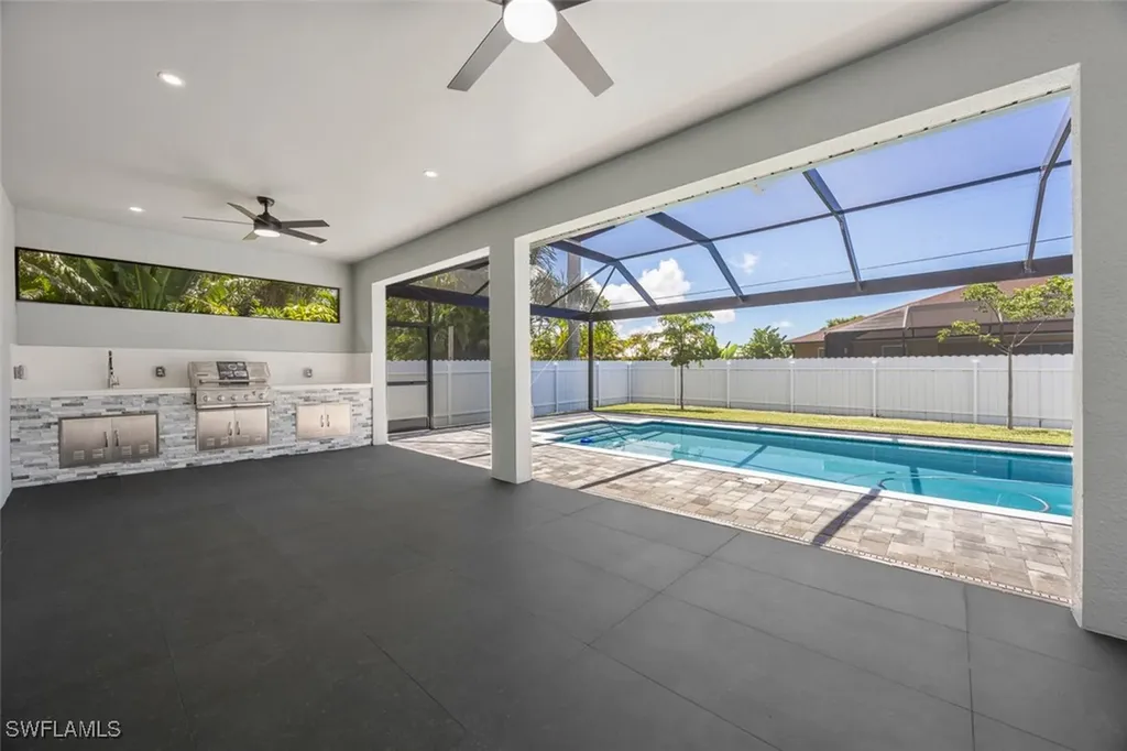 926 Gleason Parkway Cape Coral FL 33914
