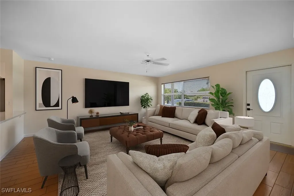 1136 Illinois Drive Naples FL 34103