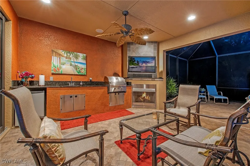 967 Tivoli Drive Naples FL 34104