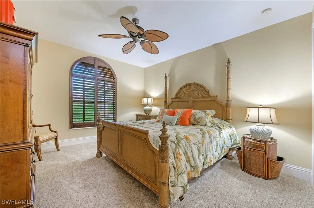 967 Tivoli Drive Naples FL 34104