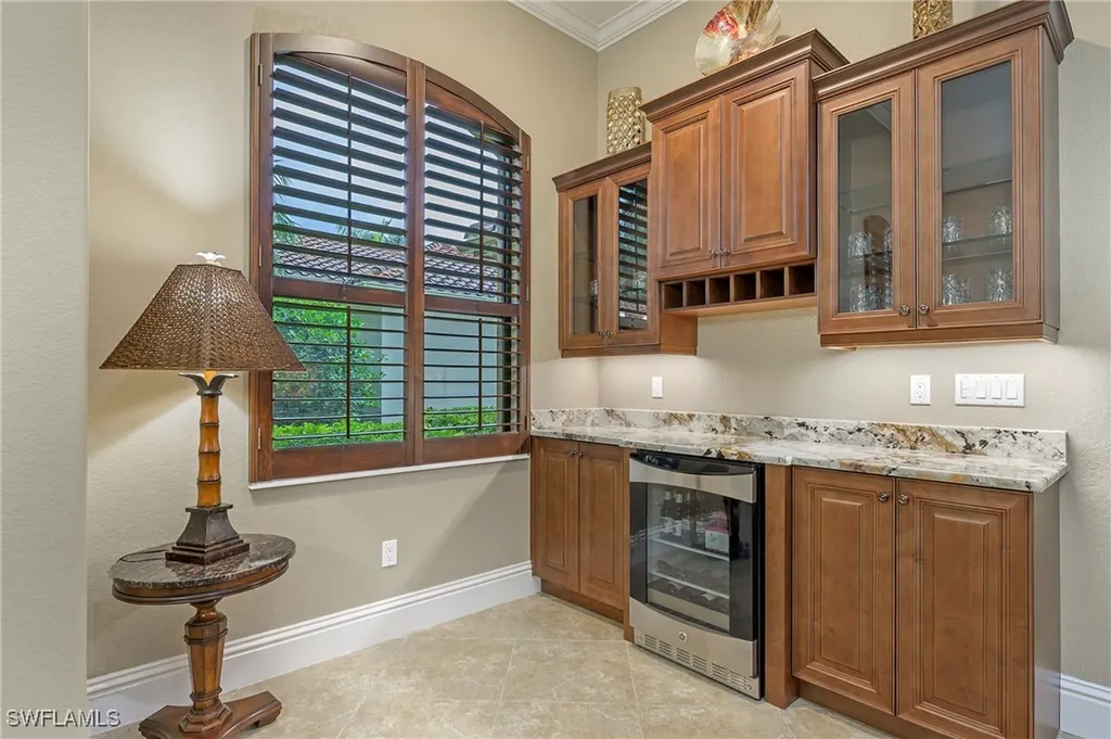 967 Tivoli Drive Naples FL 34104