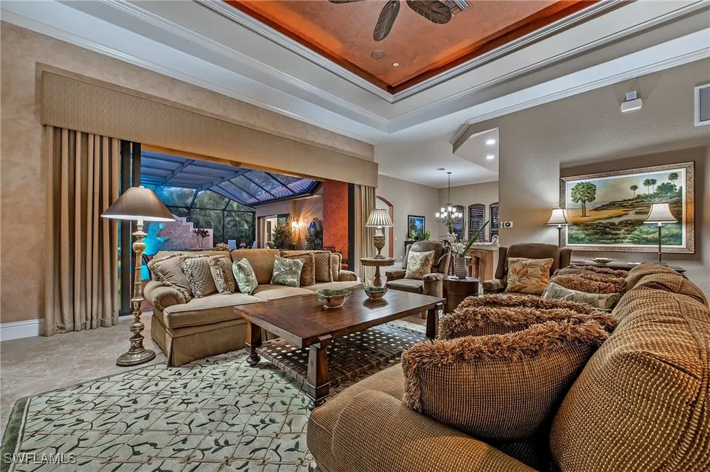 967 Tivoli Drive Naples FL 34104