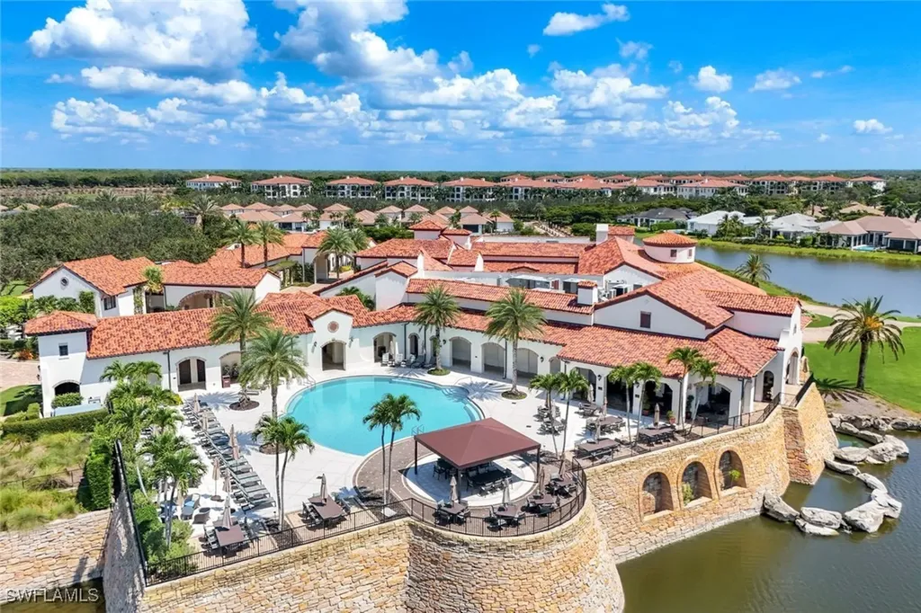 16452 Carrara Way Naples FL 34110