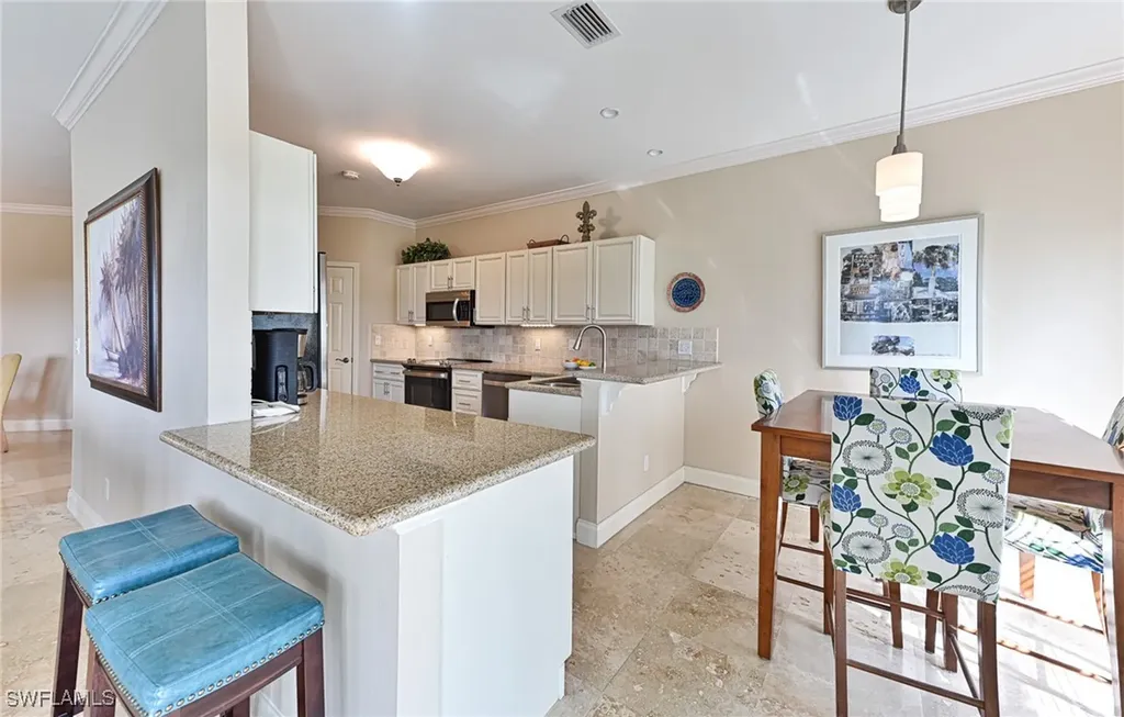 175 Barefoot Circle Bonita Springs FL 34134