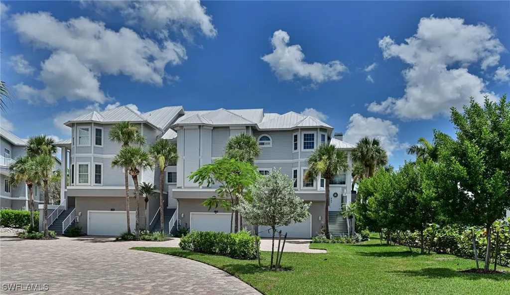 175 Barefoot Circle Bonita Springs FL 34134