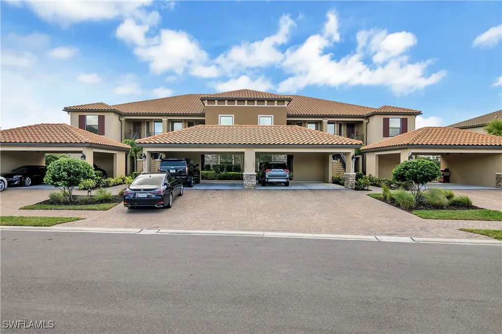 9440 Benvenuto Court Naples FL 34119