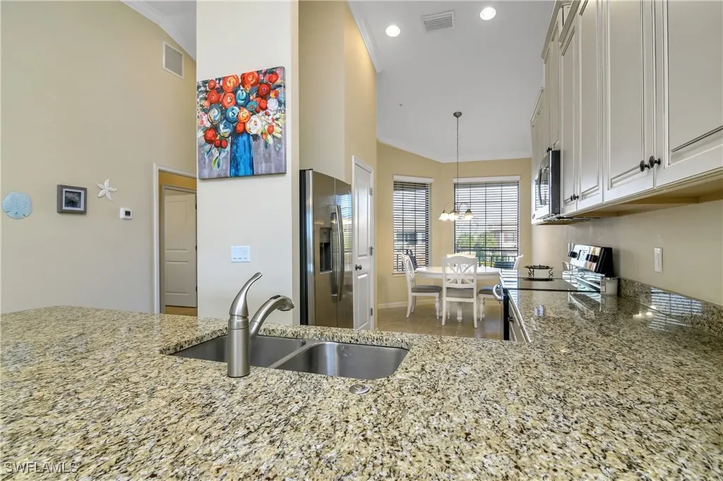9440 Benvenuto Court Naples FL 34119
