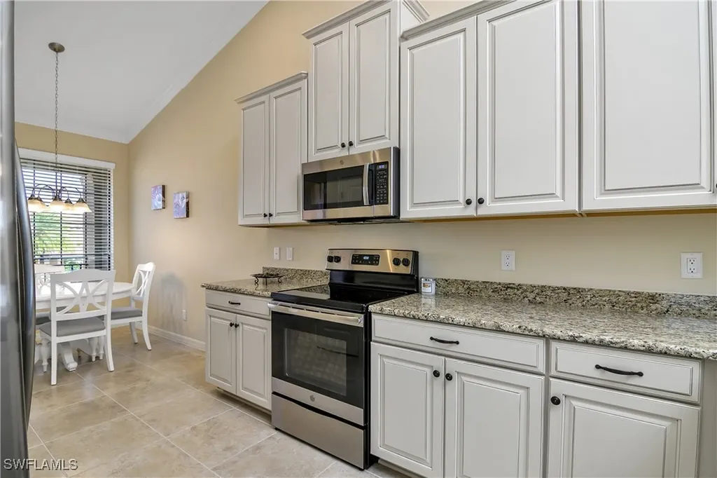 9440 Benvenuto Court Naples FL 34119