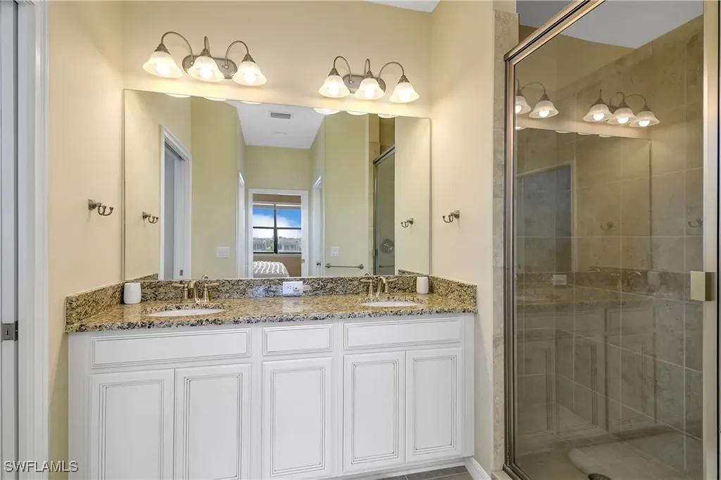 9440 Benvenuto Court Naples FL 34119