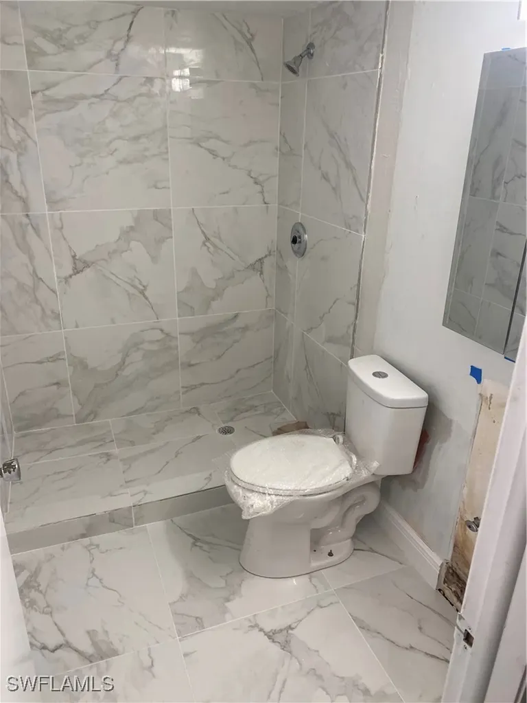 830 Wiggins Pass Road Naples FL 34110