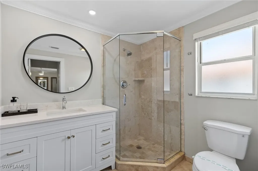 482 Tradewinds Avenue Naples FL 34108
