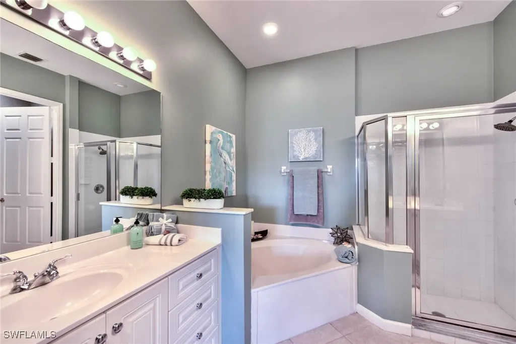 4529 Cardinal Cove Lane Naples FL 34114
