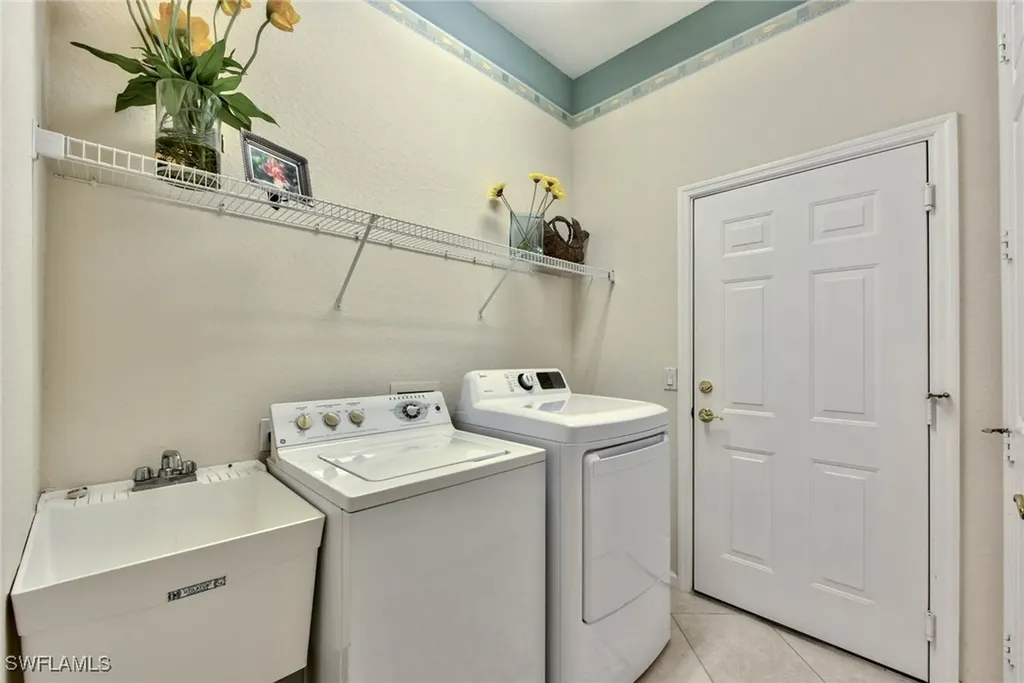 4529 Cardinal Cove Lane Naples FL 34114