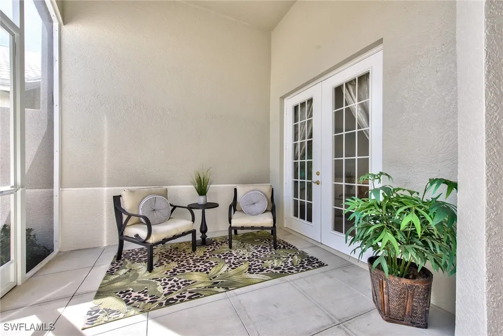 4529 Cardinal Cove Lane Naples FL 34114