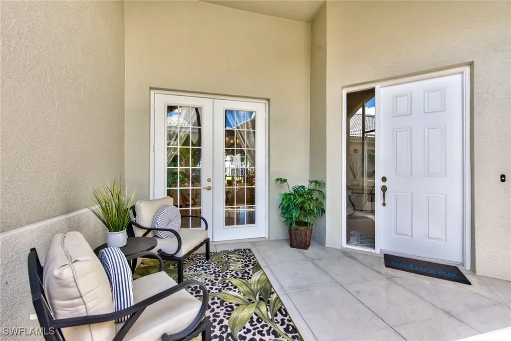 4529 Cardinal Cove Lane Naples FL 34114