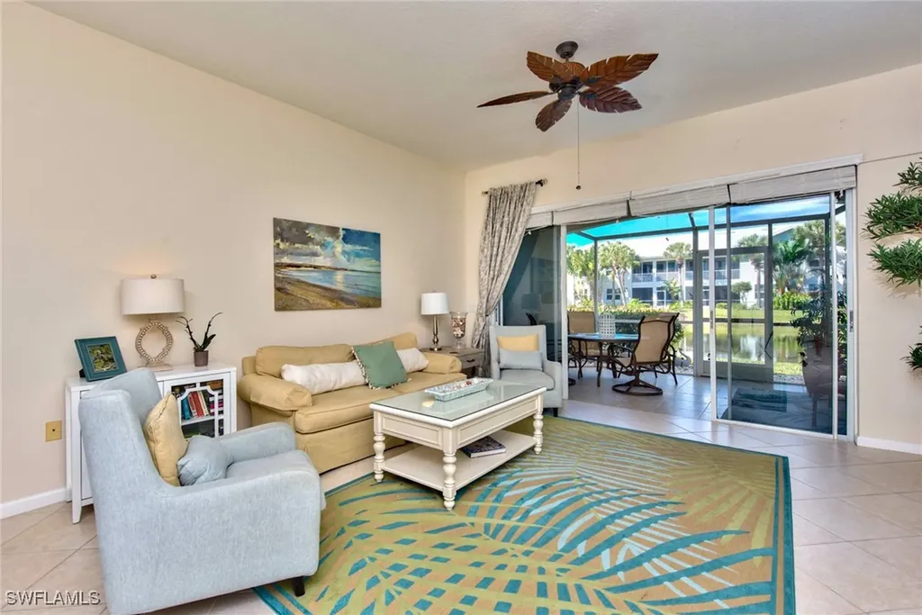 4529 Cardinal Cove Lane Naples FL 34114