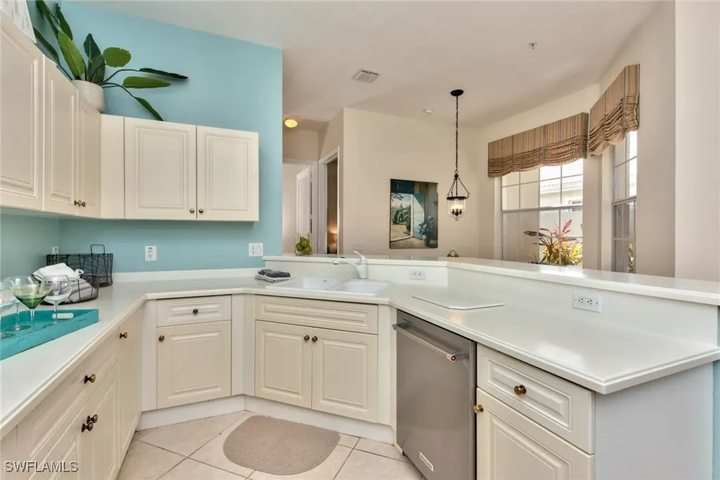 4529 Cardinal Cove Lane Naples FL 34114