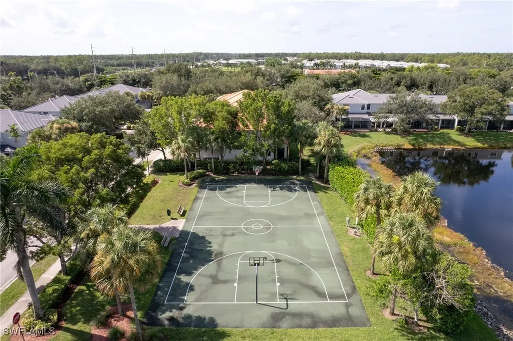 15659 Summit Place Circle Naples FL 34119