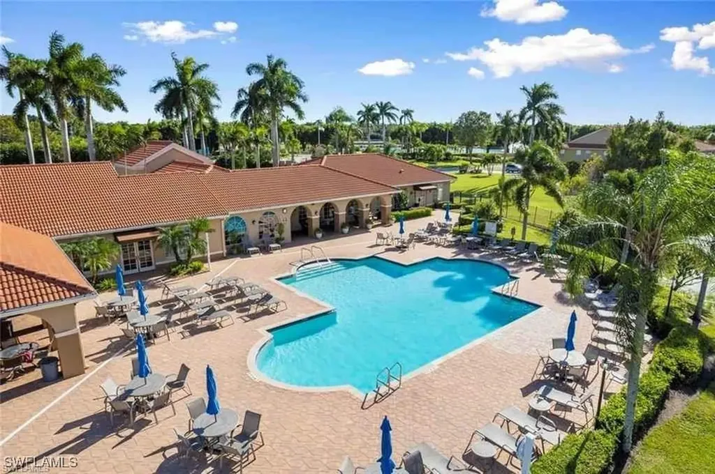 6655 Huntington Lakes Circle Naples FL 34119