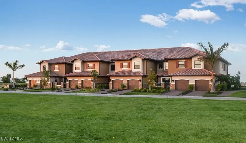 15319 Lucerna Street Naples FL 34114