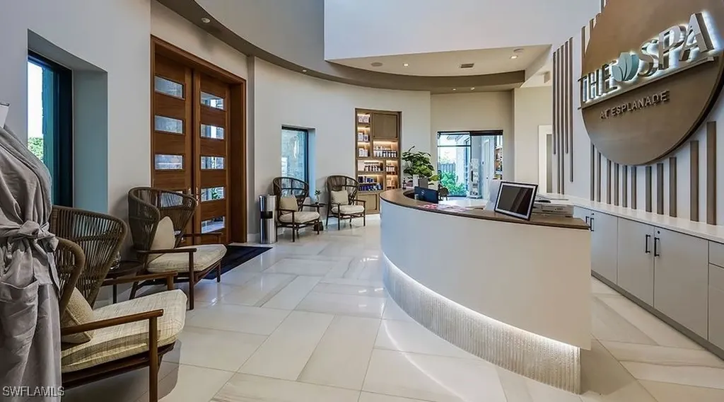 15319 Lucerna Street Naples FL 34114