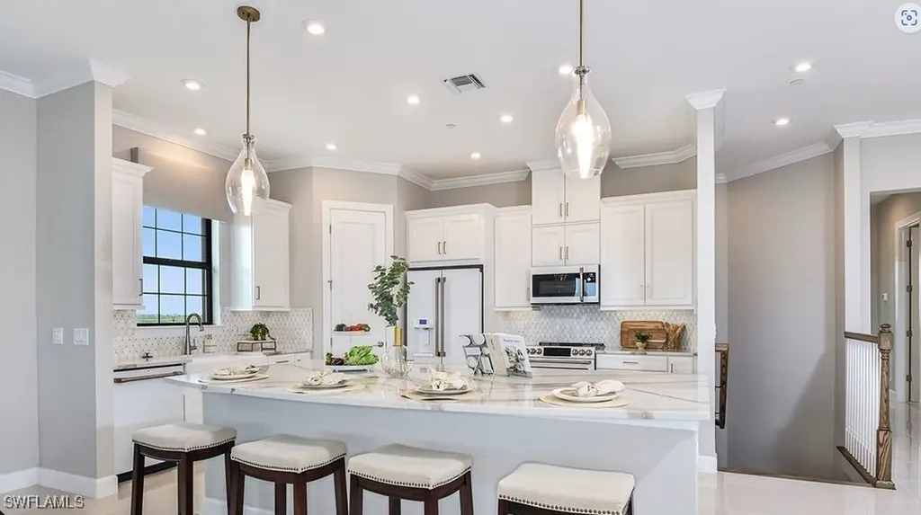 15319 Lucerna Street Naples FL 34114