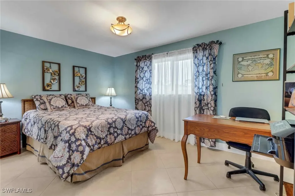 5595 Rattlesnake Hammock Road Naples FL 34113