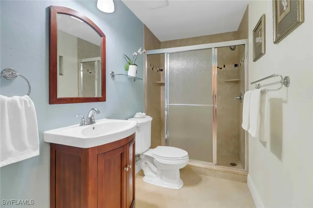 5595 Rattlesnake Hammock Road Naples FL 34113