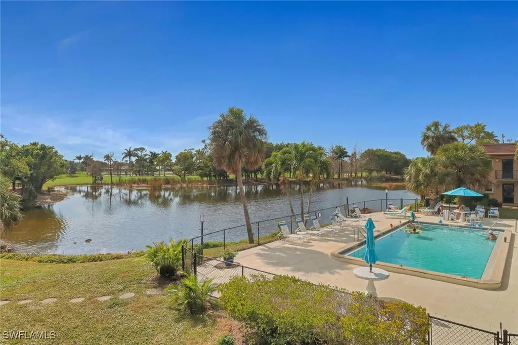 5595 Rattlesnake Hammock Road Naples FL 34113