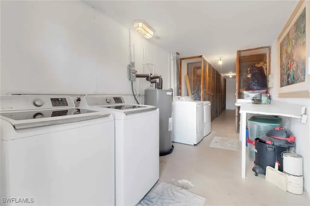 5595 Rattlesnake Hammock Road Naples FL 34113