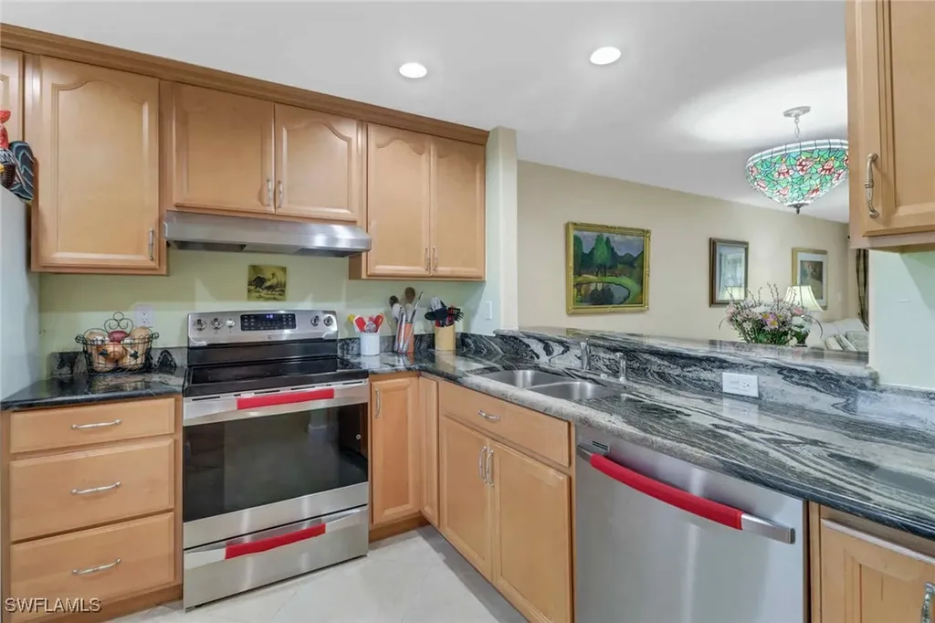 5595 Rattlesnake Hammock Road Naples FL 34113