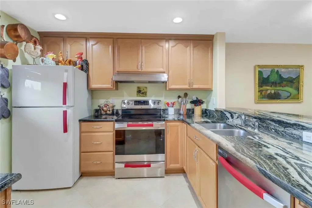 5595 Rattlesnake Hammock Road Naples FL 34113