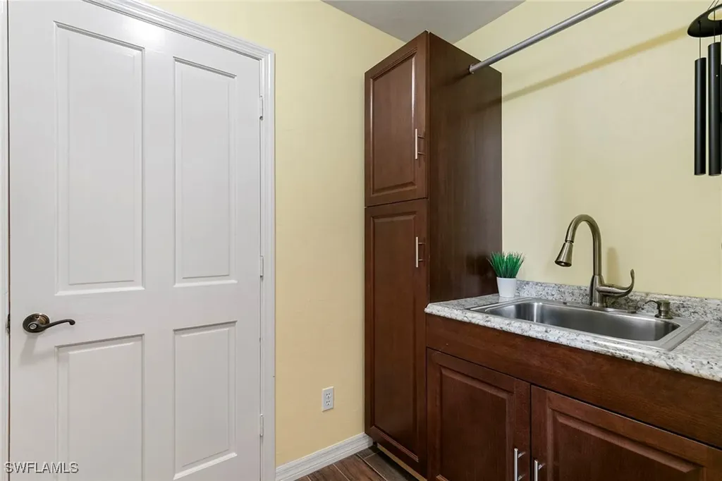 1733 San Bernadino Way Naples FL 34109