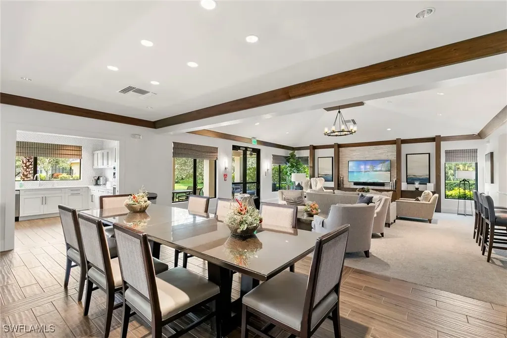 1733 San Bernadino Way Naples FL 34109