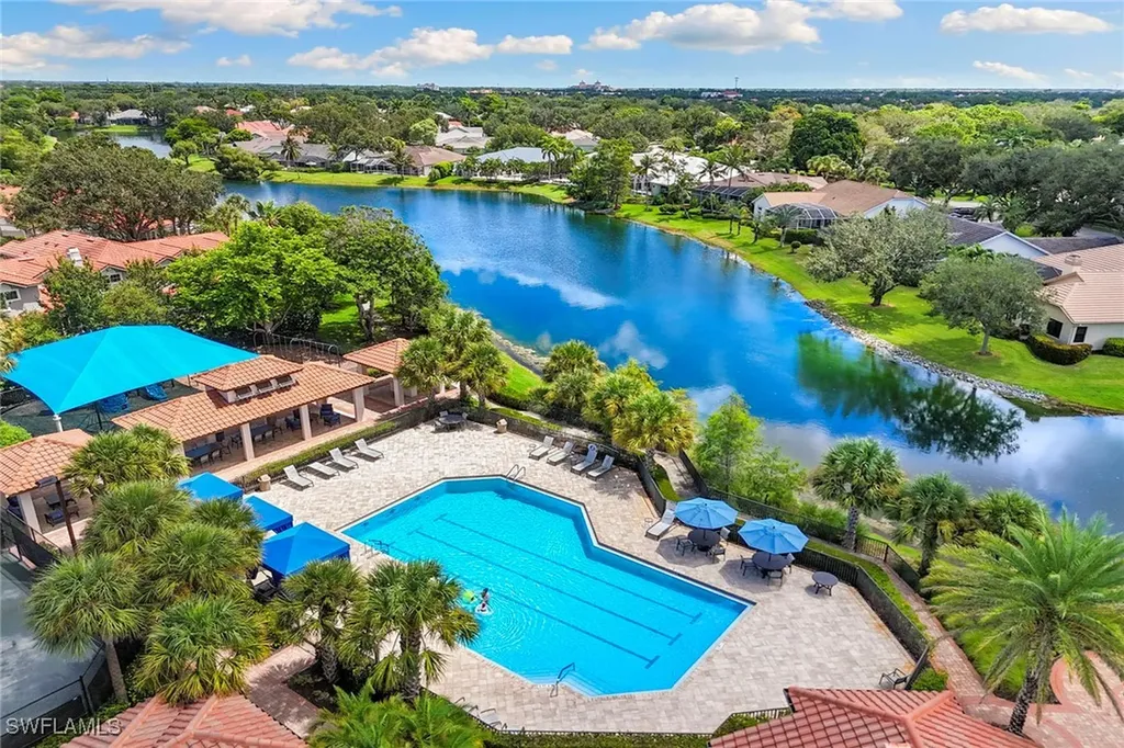 1733 San Bernadino Way Naples FL 34109
