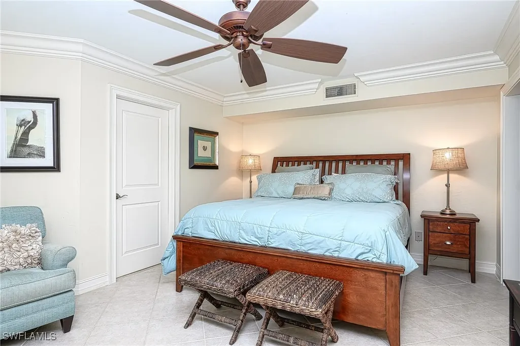 601 Beachwalk Circle Naples FL 34108