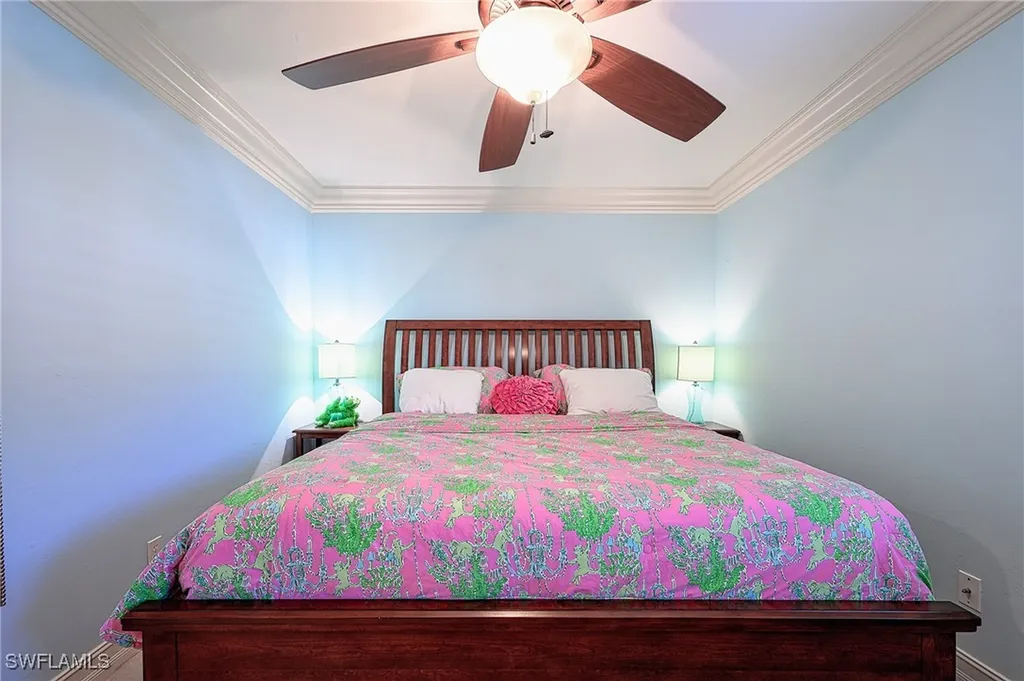 601 Beachwalk Circle Naples FL 34108