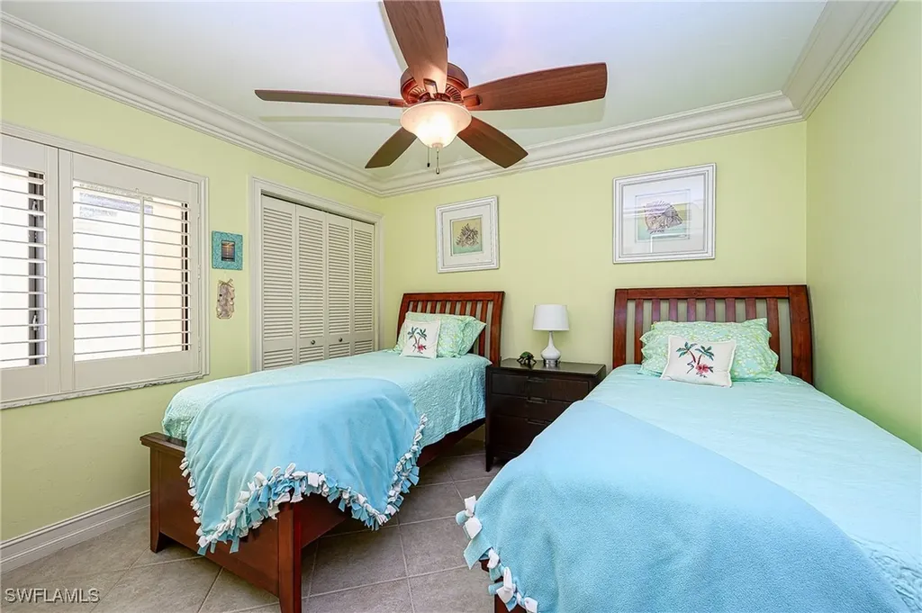 601 Beachwalk Circle Naples FL 34108