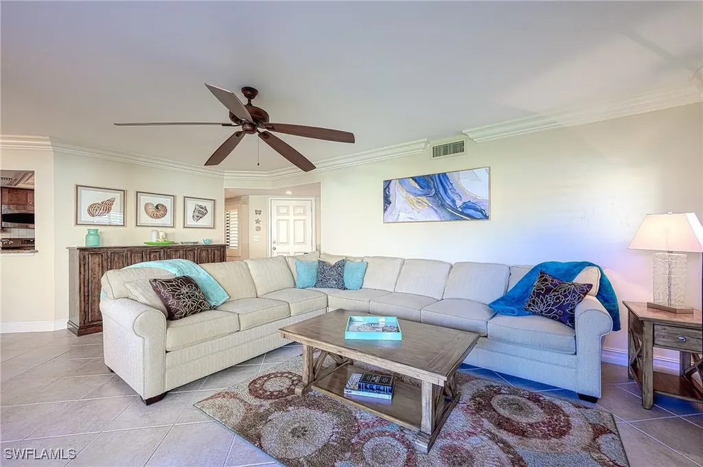 601 Beachwalk Circle Naples FL 34108