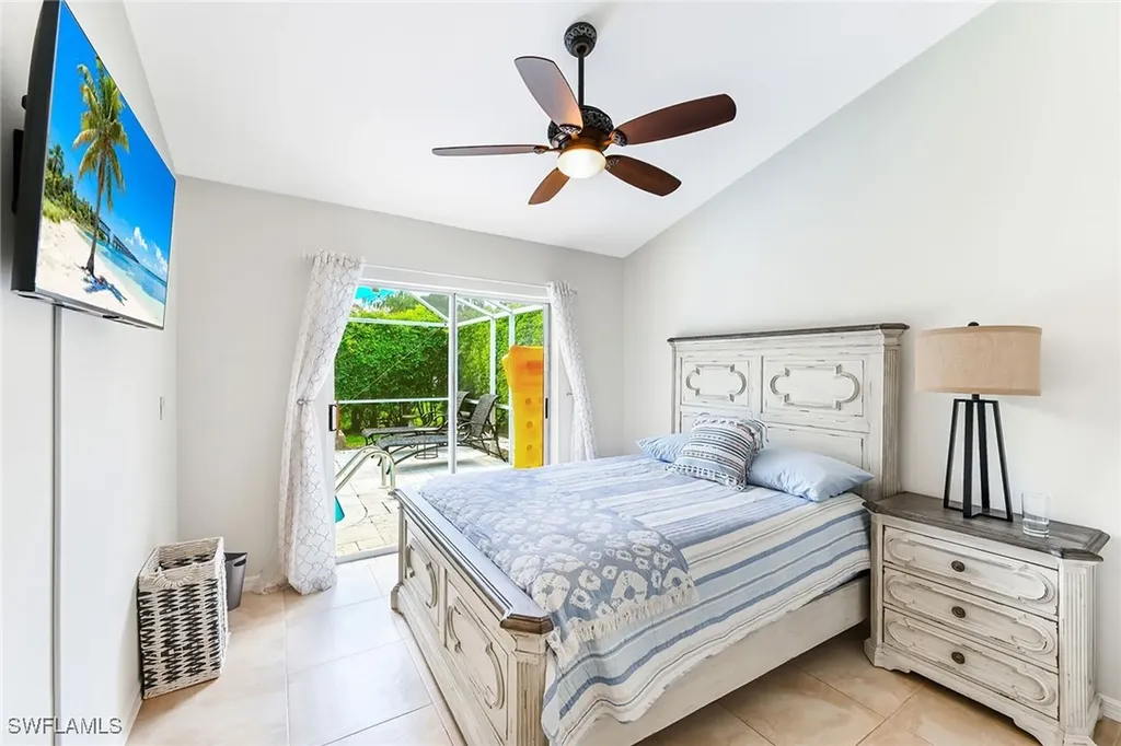 589 Lambton Lane Naples FL 34104