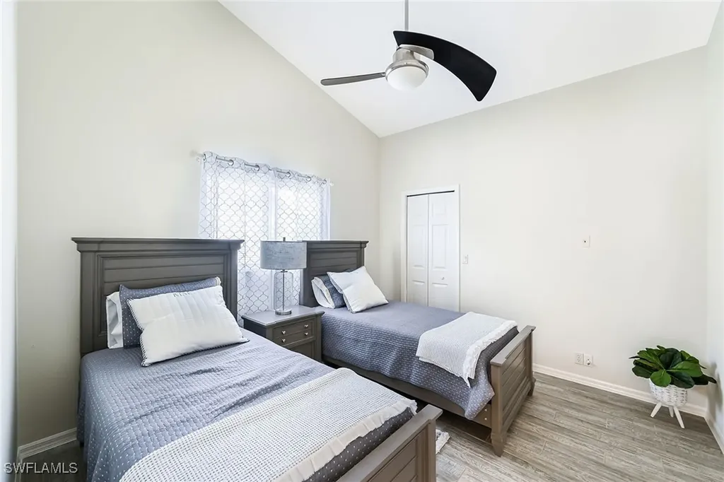 589 Lambton Lane Naples FL 34104