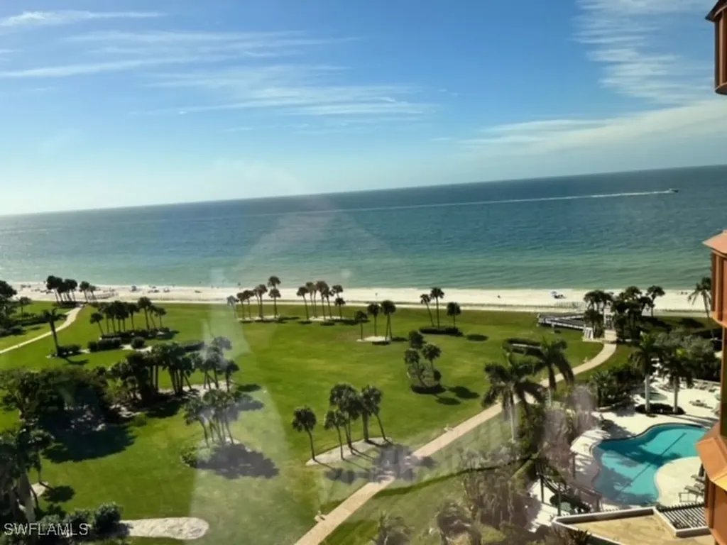 4251 Gulf Shore Boulevard N Naples FL 34103