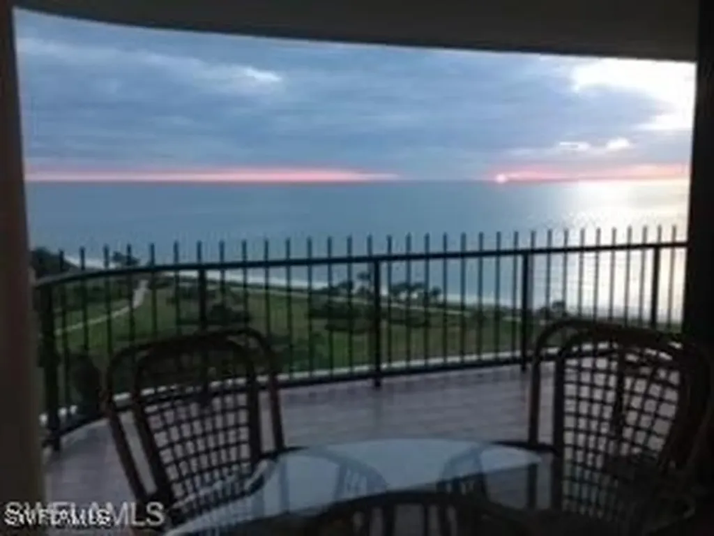 4251 Gulf Shore Boulevard N Naples FL 34103